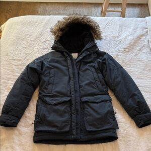 Fjallraven Black Ski & Snowboard Jacket with Fur Hood